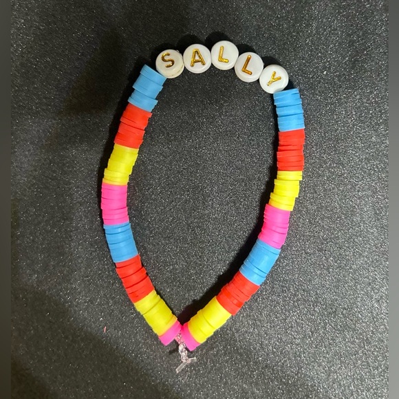 Sally Skellington (Nightmare Before Christmas) Heishi Bracelet - Picture 6 of 7